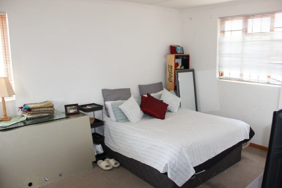 3 Bedroom Property for Sale in Strand Central Western Cape